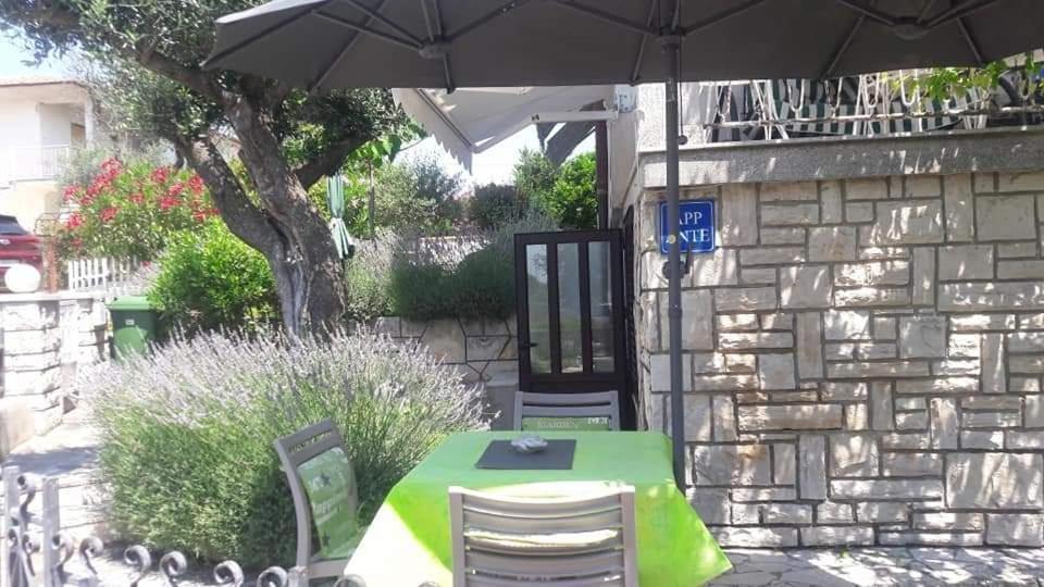 Apartment Ante Umag Exterior photo