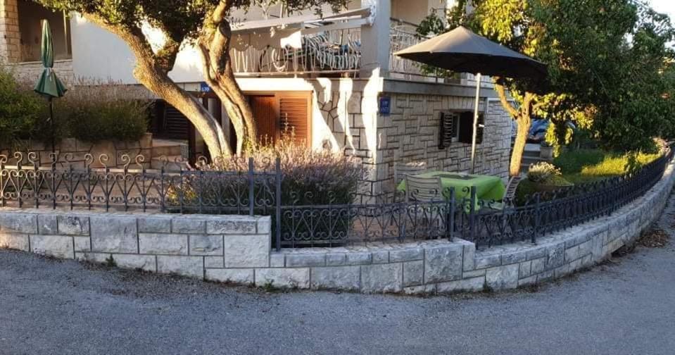 Apartment Ante Umag Exterior photo